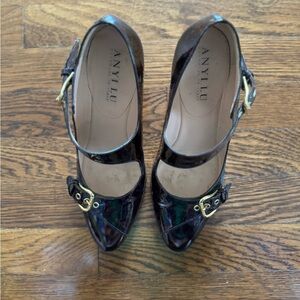 Size 8 high heel animal print Anyi Lu shoe
